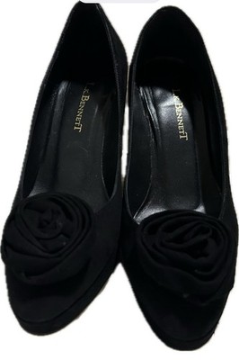 L.K. Bennett Black Suede Pumps Size 37 Made In Spain US 6  w/ A Floral Appliqué.