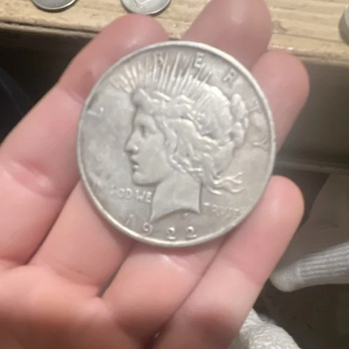 1922 Peace Dollar $1 Silver Coin Circulated 0.9 Fineness