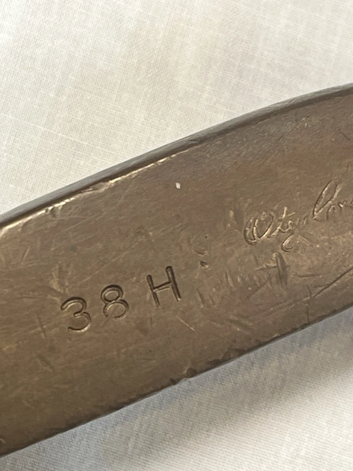 Otty Cosman 古董山核桃杆黄铜刀片推杆 20 世纪初复古右手 35 英寸 — 第 2/4 张图片