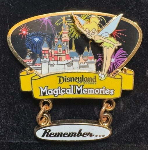 Disney Pin LE 1000 Tinker Bell Sleeping Beauty Castle Surprise Release 2007