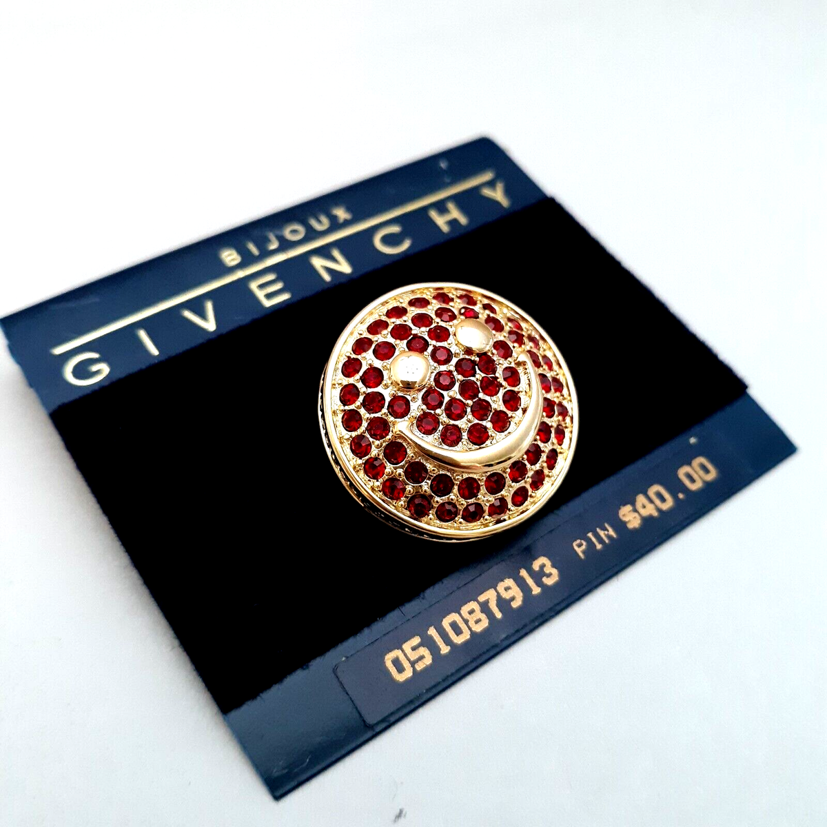 アクセサリー GIVENCHY Brooch Red Stone Gold Vintage Vintage Givenchy Bijoux Brooch Red Crystal Gold Tone Smiley