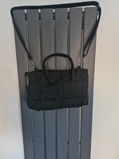 Ladies Fashion Shoulder Bag/Handbag.Black Canvas. Medium. Work/Travel/Day/Night