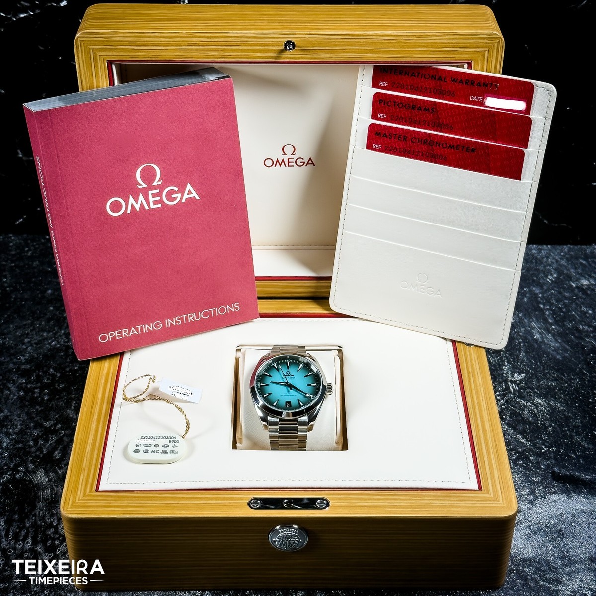 AQUA DE LUNA セット Omega Seamaster Aqua Terra Turquoise Lacquer 41mm 220.10.41.21