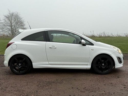 2011 VAUXHALL CORSA limited edition LOW MILEAGE - Picture 9 of 20