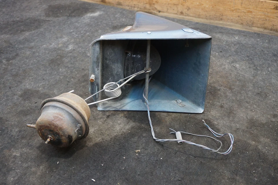 Conjunto de faros emergentes del lado izquierdo del conductor con resorte OEM Lotus Elite Eclat 75-82 Foto 2 de 4