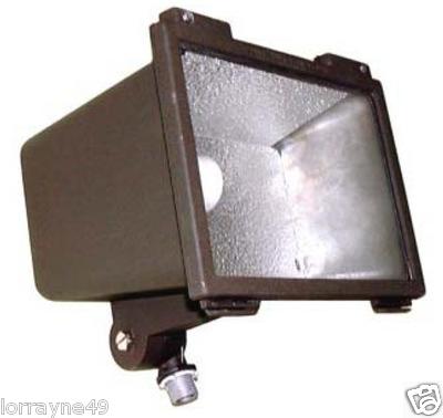 ARK LIGHTING AFL32-50MH 50W MH Small Floodlight 120V  with knuckle new 