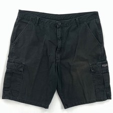 Wrangler Mens Cargo Shorts Black Classic Rise Flat Front Flap Pockets Cotton 40