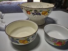 Essence 3 Piece Enamel Colander Set With Fruit Theme