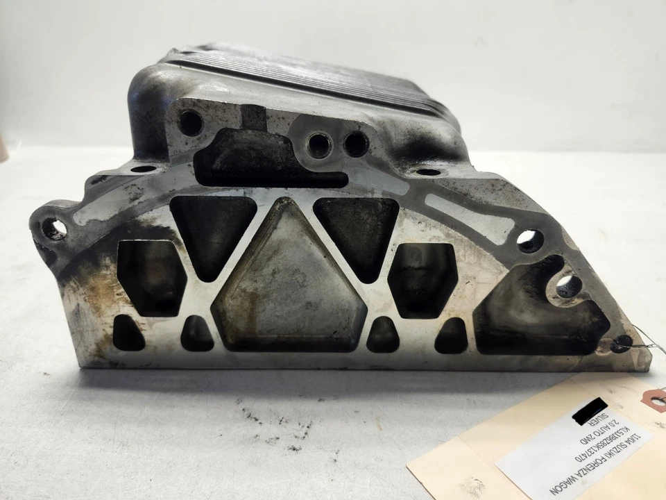 Suzuki Forenza Wagon 2004-2008 cárter de aceite del motor GM 92065755 OEM  Foto 3 de 4