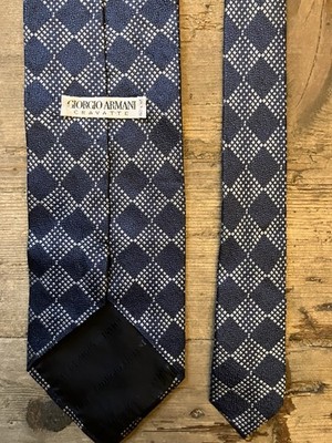 Giorgio Armani Krawatte Vintage Krawatte dunkelblau mit Rauten Design 100% Seide 