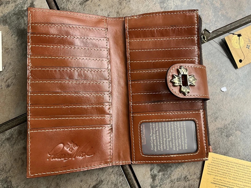 Patricia Nash Leather Wallet Marene Spring Multi Floret Twist Lock Womens NWT - Image 3 of 4