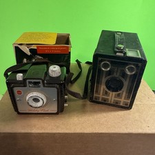 Lot of 2 Eastman Kodak Brownie Cameras Junior 6-20 Holiday Flash Rochester NY