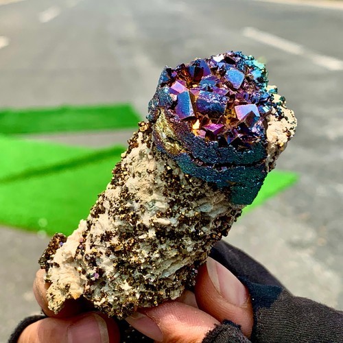 171g Natural colorful Chalcopyrite Calci crystal cluster rare mineral samples - Picture 2 of 18