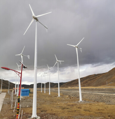 10KW 3Blätter Windkraftanlage 48V 220V 380V Windräder Windgenerator Windturbine