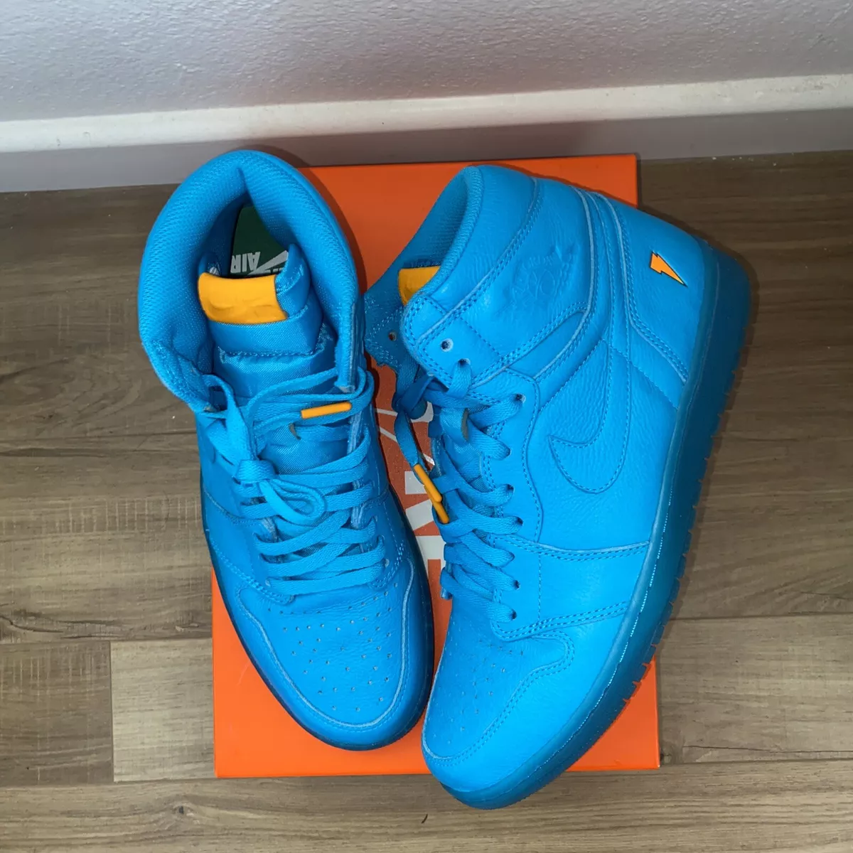 Size 11 - Jordan 1 Retro High OG G8RD Gatorade Pack, Cool Blue