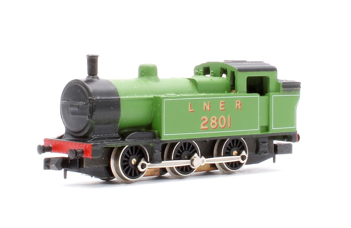 GRAHAM FARISH 'N' GAUGE 1702 LNER GREEN 0-6-0T #2801 GENERAL