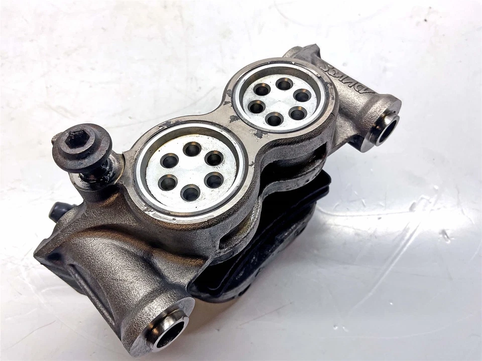 2015 Yamaha YZF R1M Front Brake Caliper Left - 2CR2580T0000 - Image 4 of 4