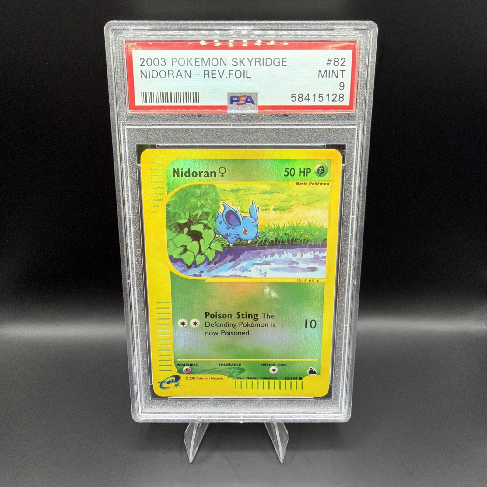 2003 Pokemon Skyridge - Nidoran Rev Foil #82 PSA 9 MINT