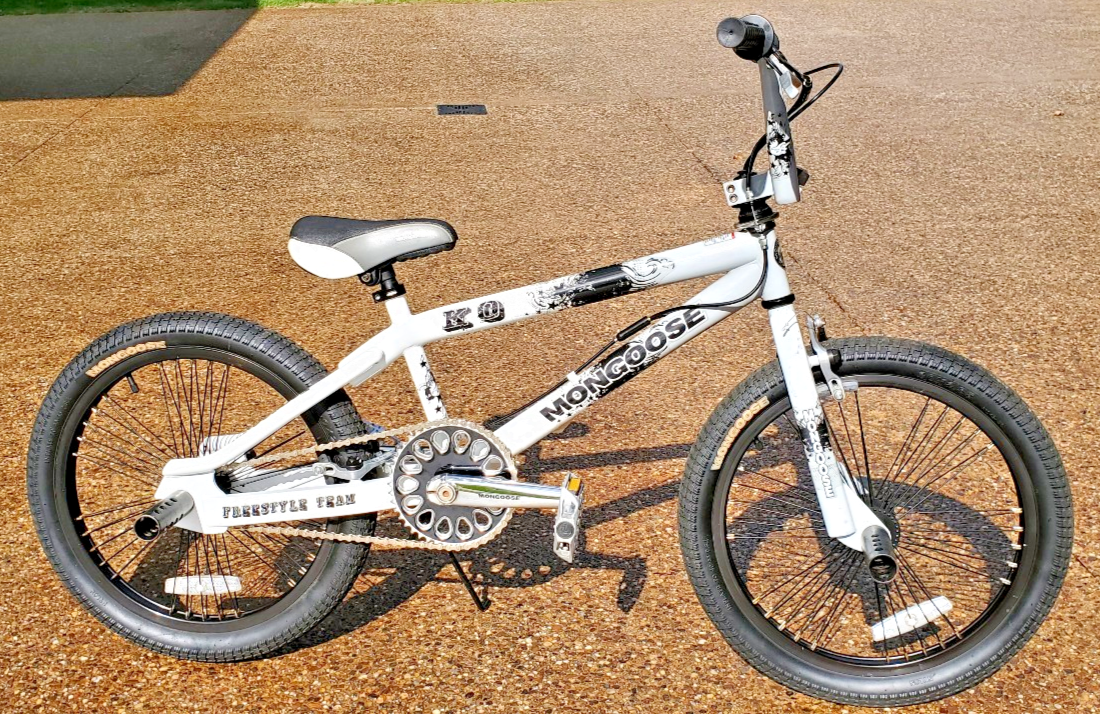MINT 2004 Mongoose KO Team Model 20