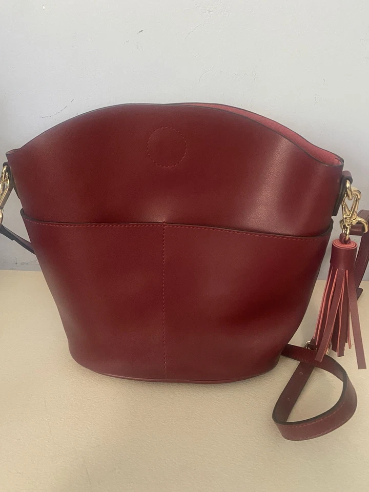 Bandolera/cartera tipo cubo de cuero marrón zona S - ¡Usada solo una vez! Excelente estado Foto 2 de 4