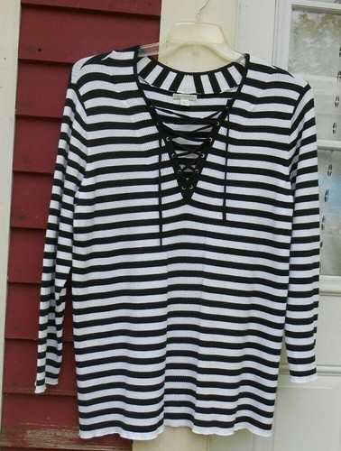 V Neck Rayon Blend Sweater Size 