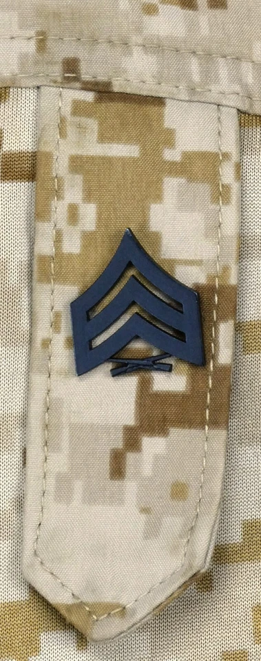 Chaqueta USMC Combat Desert GRANDE usada 180S CDJ Softshell MARSOC Raider Recon CAG Foto 2 de 4