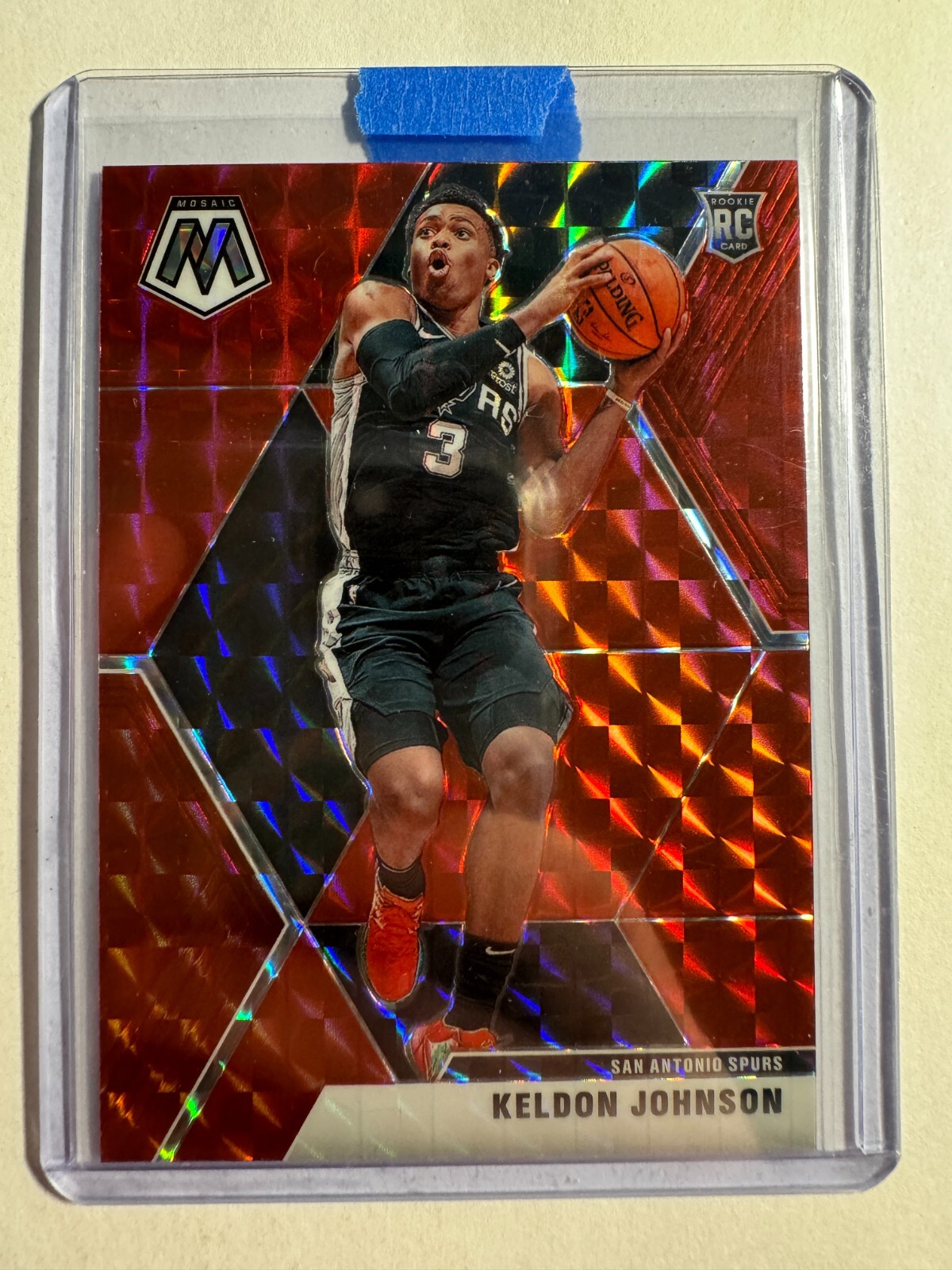 K156,473 - 2019-20 Panini Mosaic Mosaic Red #238 Keldon Johnson