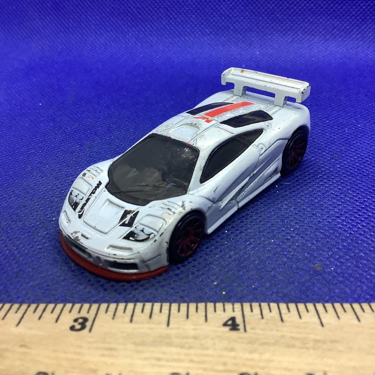 2017 Hot Wheels McLaren F1 GTR Diecast White, Red, Black | eBay