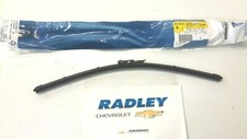 NEW OEM GM 13-17 TRAVERSE ACADIA ENCLAVE PASSENGER SIDE  WIPER BLADE 20945800