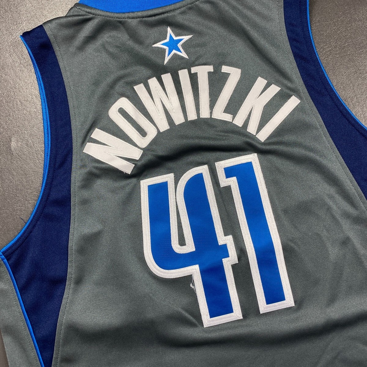 100% Authentic Dirk Nowitzki Mitchell Ness 03 04 Mavericks Jersey