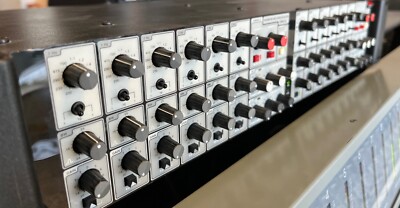 Apogee CRQ-12 Parametric Equalizer 6 bands shelves HP/LP filters