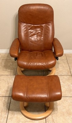 Ekornes Stressless 'Consul' Leather Recliner Chair & Ottoman