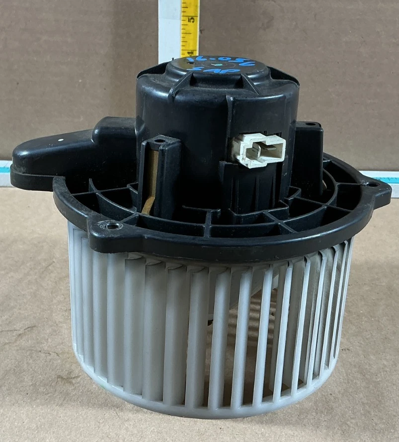 2006-2011 Hyundai Accent AC Heater Blower Motor 97113-1E000 OEM - Image 2 of 4