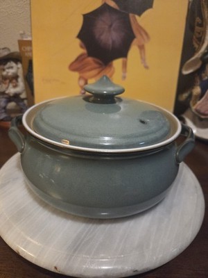 Denby Regency Green Vegetable 2 Qt Serving Dish with Lid