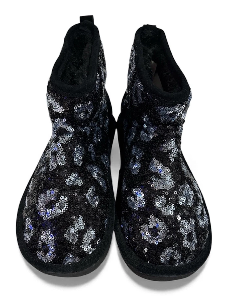 Botas Victoria Secret ROSA Bling Piel Sintética Mukluks Negras y Plateadas Talla 5-6 Pequeñas Foto 2 de 4
