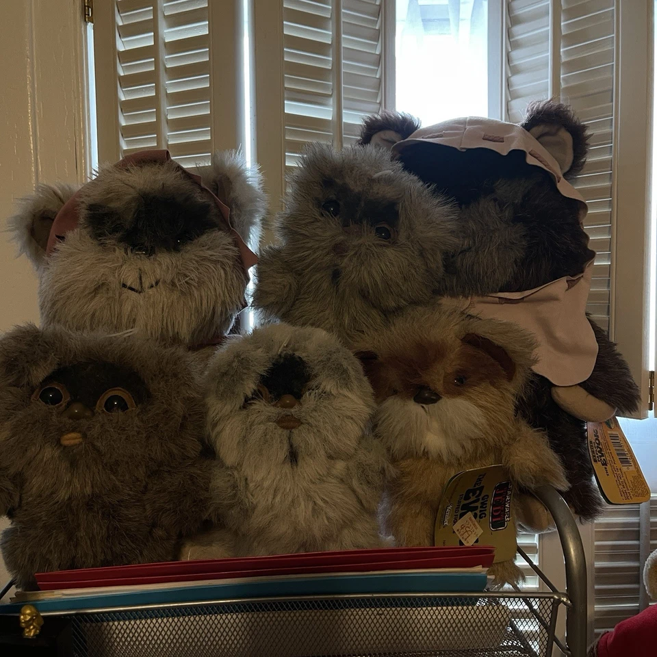 Juguete de peluche Kenner 1983 15" Star Wars Wicket The Ewok El Retorno del Jedi Foto 3 de 4