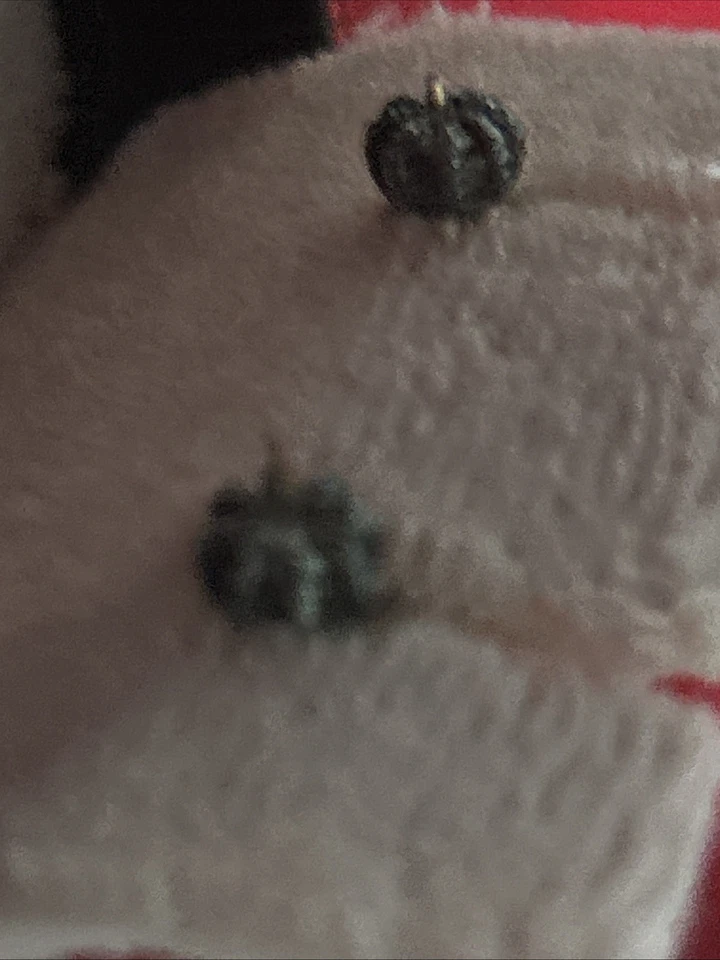  Vintage Juicy Couture Small Crystal Gold Heart Stud Earrings - Image 3 of 4