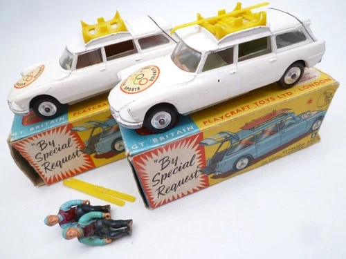 VINTAGE CORGI TOYS 475 CITROEN ID19 WINTER OLYMPICS PAIR & ORIGINAL BOXES 1964
