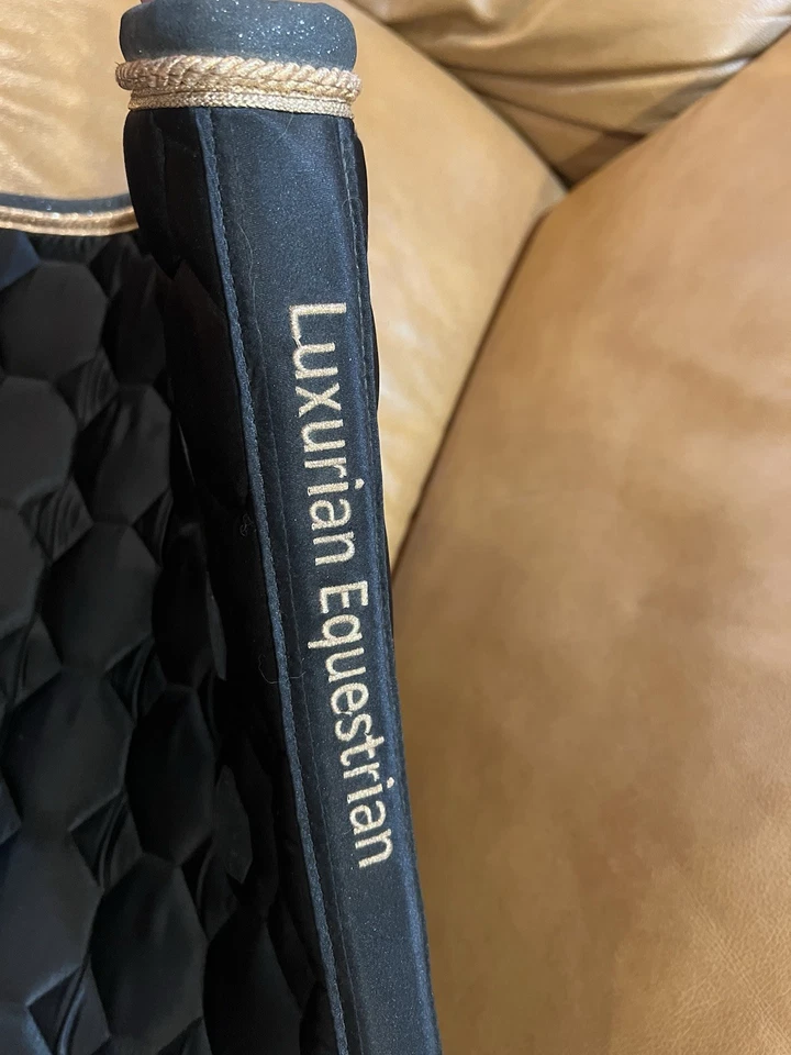 Luxurian Equestrian Saddle Pad Dressage-Full - Image 4 of 4