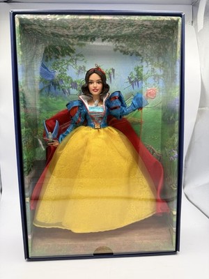 Mattel Disney Collector Schneewittchen Live Action Collector's Edition Puppe - HVY53