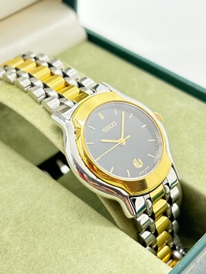 Exc+5 w/Box ] Gucci Watch 8000.2 L Gold & Silver Case Black Used