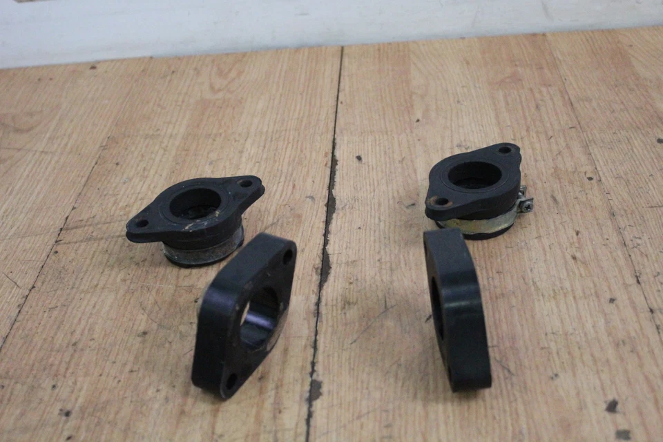 Kawasaki Invader 340 1979 colector de admisión par de botas Foto 3 de 4