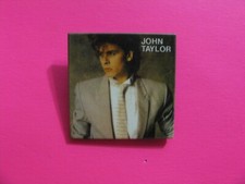 DURAN DURAN VINTAGE SQUARE BUTTON PIN BADGE US IMPORT JOHN  DUR
