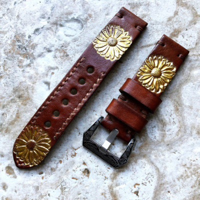 Daisy Flower Embossed Accented Band Strap for Google Pixel Watch 3 45mm -A22
