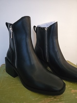 Steve Madden RUTHY Black Leather Ankle Boots Booties Size 7.5 NWT! 