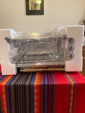 Black and Decker Extra-Wide Convection Toaster Oven never used