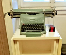 Macchina da scrivere Olivetti lexikon 80 con carrello lungo 1950