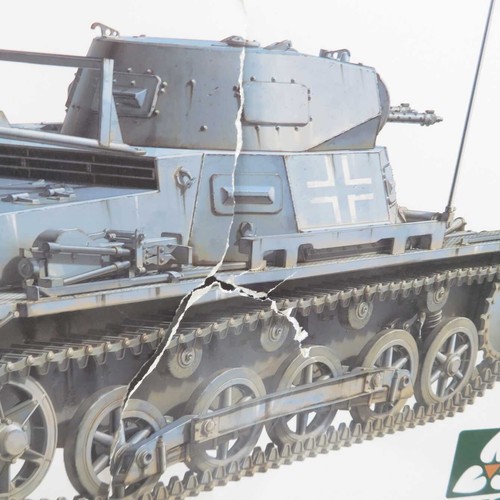 TAKOM 1012 - 1:16 - Pz.Kpfw.I Ausf.B Abwurfvorrichtung - OVP - #CH6245 - Picture 3 of 8
