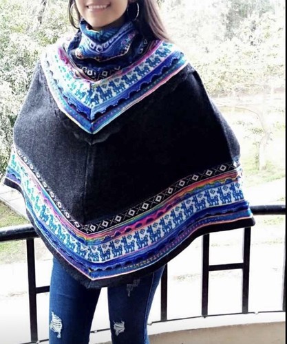 Women's Alpaca Wool Handknit Embroidered Poncho One Size - Picture 7 of 12
