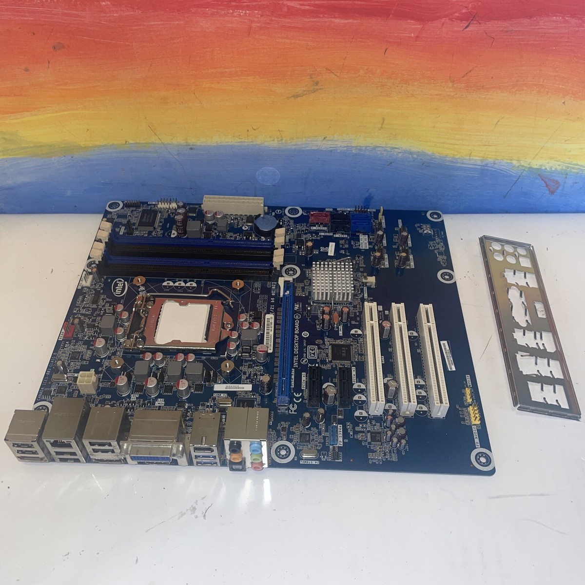 Intel Dz68db Desktop Motherboard Intel DZ68DB Desktop Z68 G27985